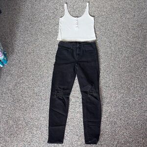 American Eagle Outfitters Black High-Rise Skinny Jeans & tank top - Set